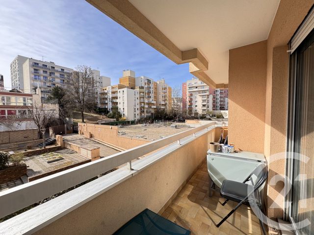 Appartement F2 à louer LE KREMLIN BICETRE