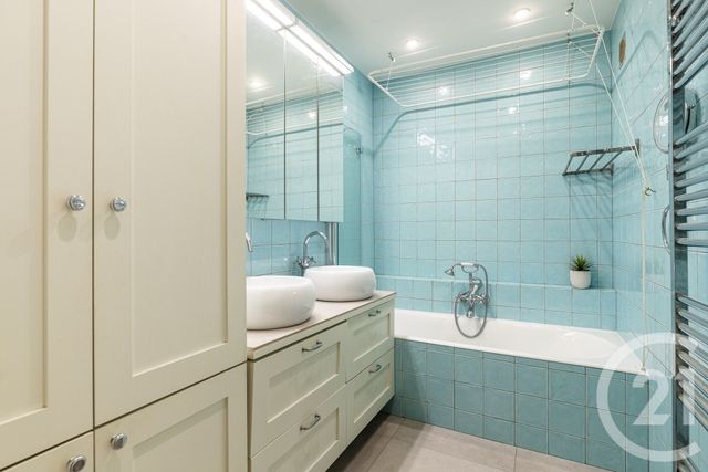 Appartement F3 à louer - 3 pièces - 77.97 m2 - PARIS - 75005 - ILE-DE-FRANCE - Century 21 Olympierre