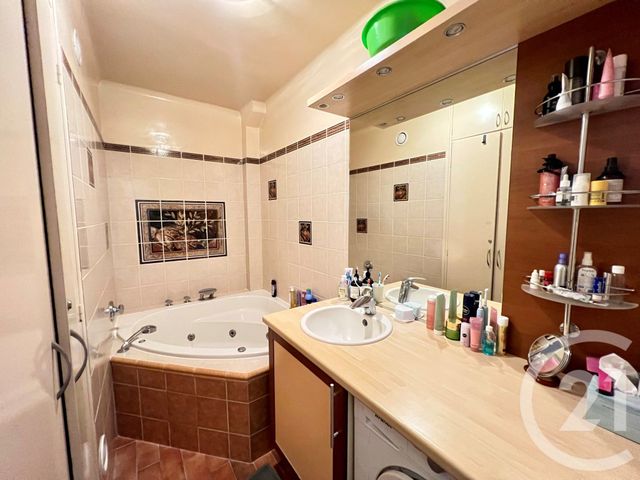 Appartement à louer - 2 pièces - 43.24 m2 - PARIS - 75005 - ILE-DE-FRANCE - Century 21 Olympierre