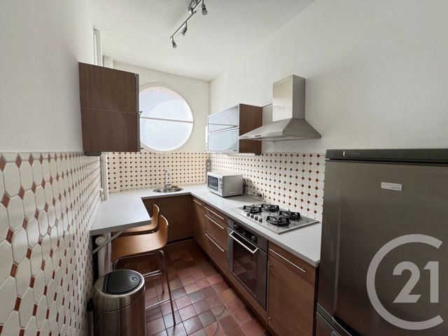 Appartement F2 à louer - 2 pièces - 58.9 m2 - PARIS - 75014 - ILE-DE-FRANCE - Century 21 Olympierre