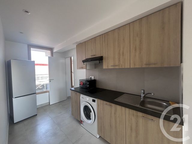Appartement F1 à louer - 1 pièce - 13.0 m2 - IVRY SUR SEINE - 94 - ILE-DE-FRANCE - Century 21 Olympierre