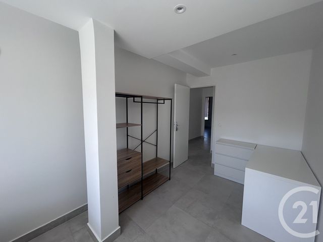 Appartement F1 à louer - 1 pièce - 13.0 m2 - IVRY SUR SEINE - 94 - ILE-DE-FRANCE - Century 21 Olympierre