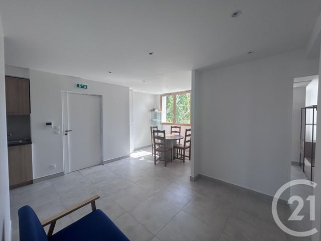 Appartement F1 à louer - 1 pièce - 13.0 m2 - IVRY SUR SEINE - 94 - ILE-DE-FRANCE - Century 21 Olympierre