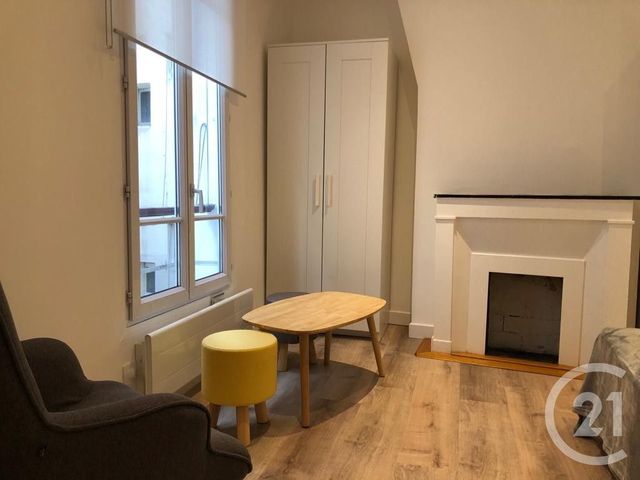 Appartement F2 à louer - 2 pièces - 30.12 m2 - PARIS - 75005 - ILE-DE-FRANCE - Century 21 Olympierre