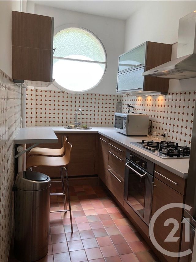 Appartement F2 à louer - 2 pièces - 58.9 m2 - PARIS - 75014 - ILE-DE-FRANCE - Century 21 Olympierre